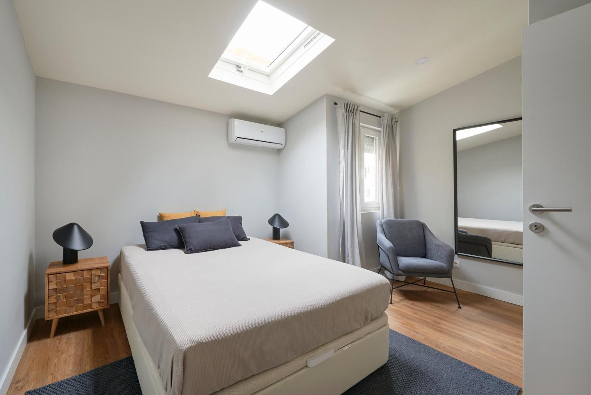 Modern 2 Bed In Campolide Near Amoreiras * Lissabon